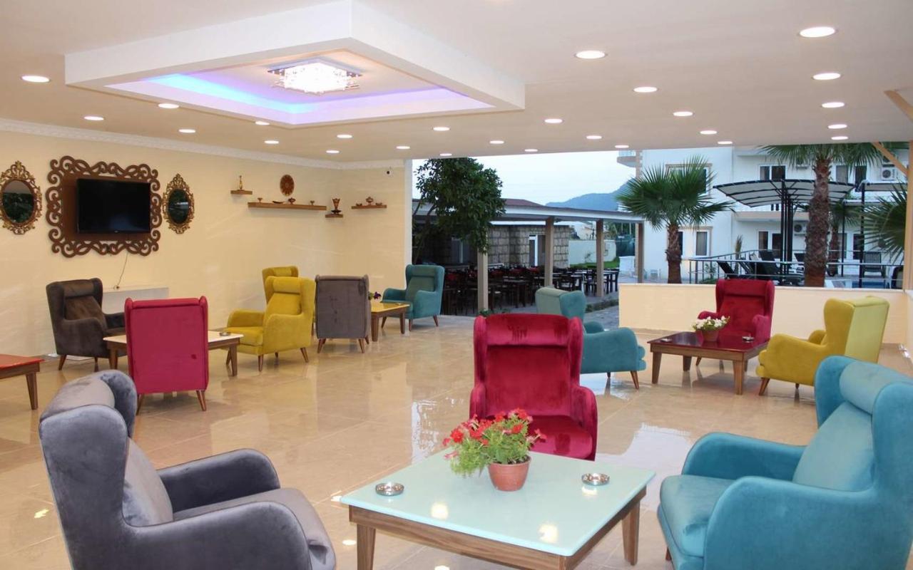 Castle Park Hotel بيلديبي المظهر الخارجي الصورة