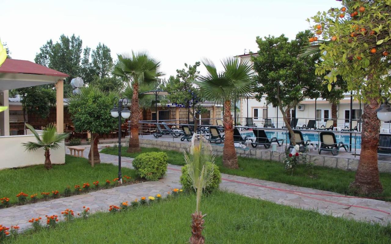 Castle Park Hotel بيلديبي المظهر الخارجي الصورة