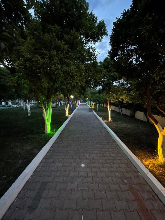 Castle Park Hotel بيلديبي المظهر الخارجي الصورة
