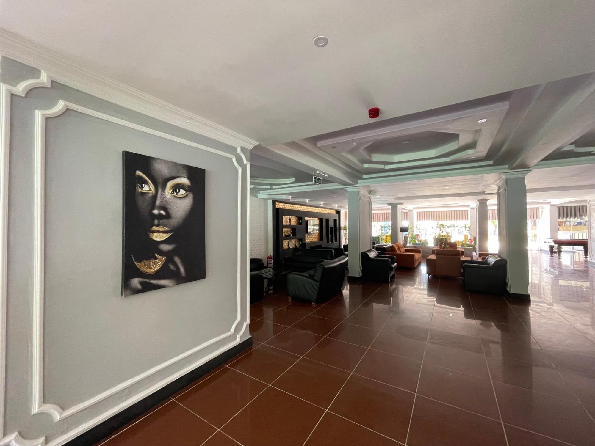 Castle Park Hotel بيلديبي المظهر الخارجي الصورة